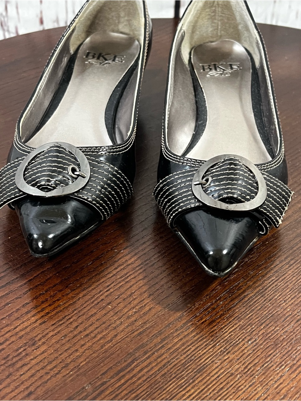BKE Sole Black Pointed Toe Women's Kitten Heel with Decorative Buckle 6 Y2K - Picture 2 of 12